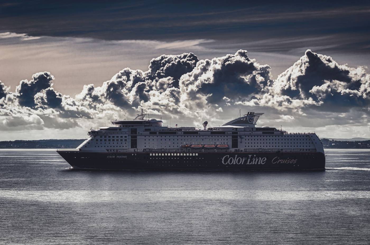 Cruise ship ocean voyage
