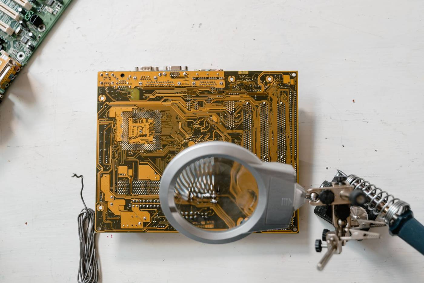 Broadcom semiconductor lab