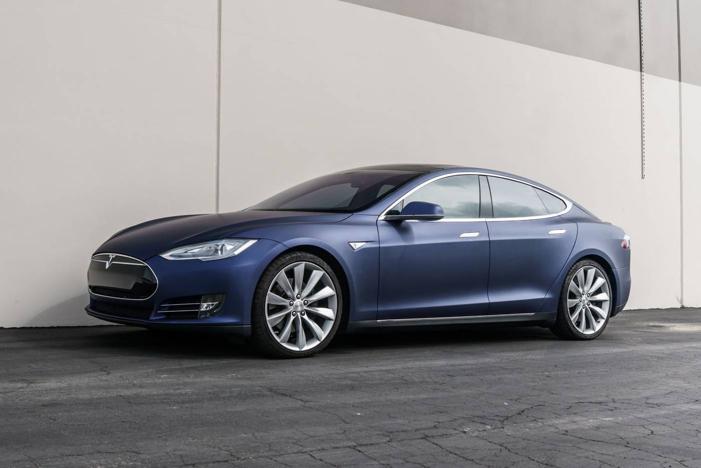 Elon musk tesla headquarters