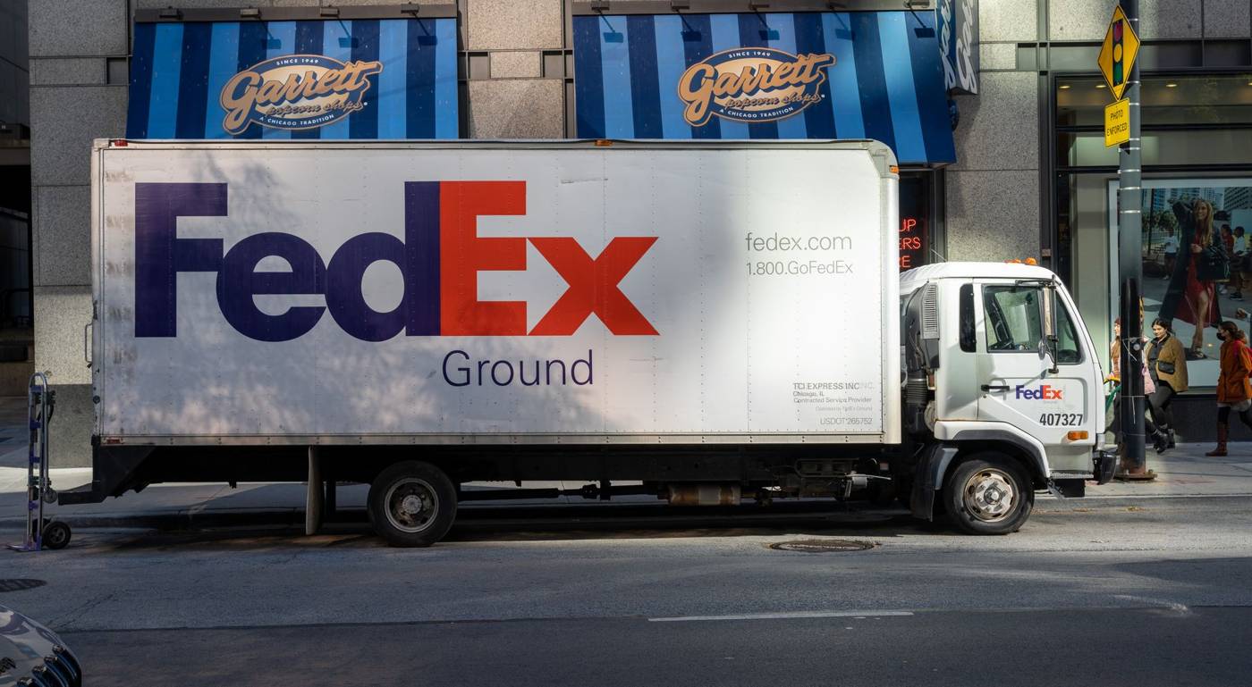FedEx beat Wall Street on revenue and profit in its fiscal fourth quarter, but the stock is hovering near 52-week lows after…